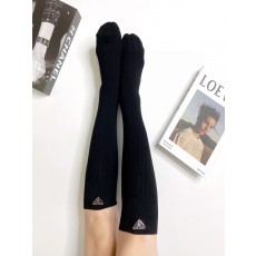 프라다 반 타이즈 (해외 배송)