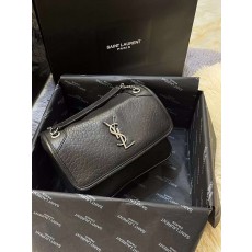 생로랑 24ss 니키 베이비 숄더백 633179 22*16.5*12cm