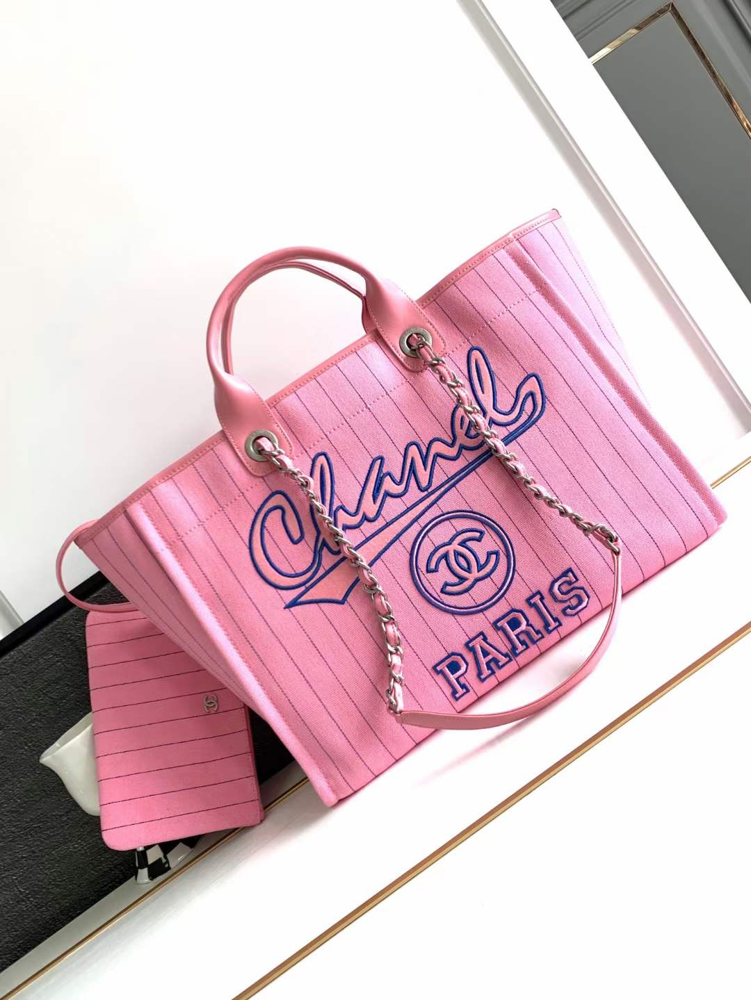 샤넬 23P CHANEL 스트라이프 도빌 라지 쇼핑백 50*30*22cm